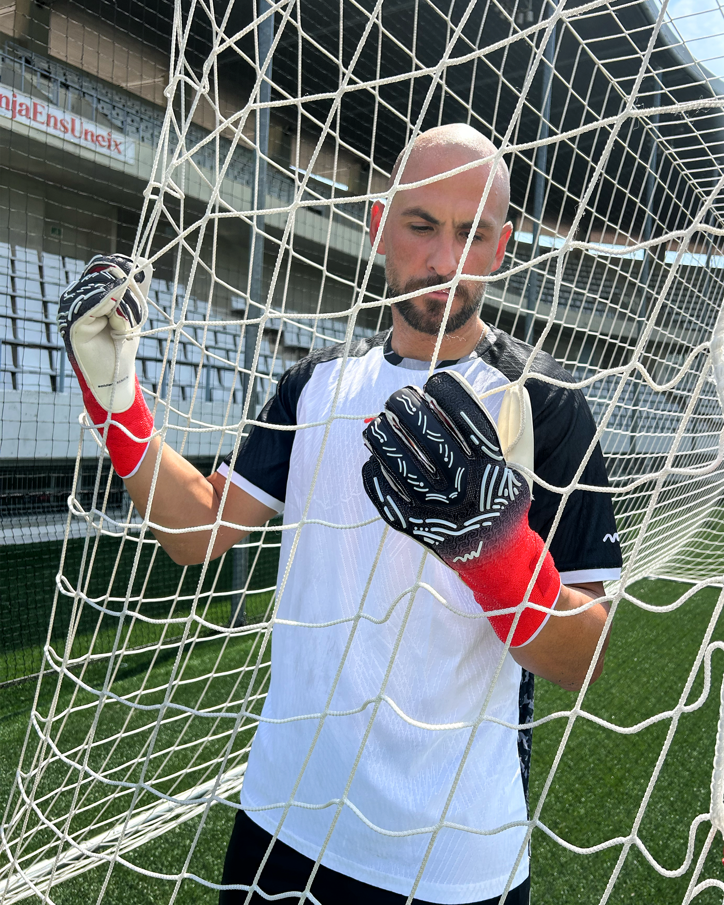 DETRECE GLOVE | Pro & Kids